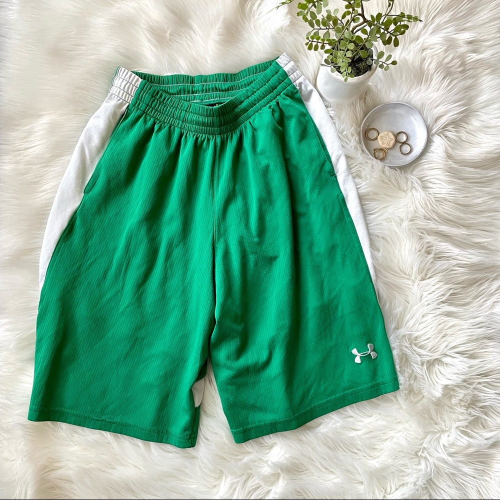 Mens Green and White Under Armour Shorts